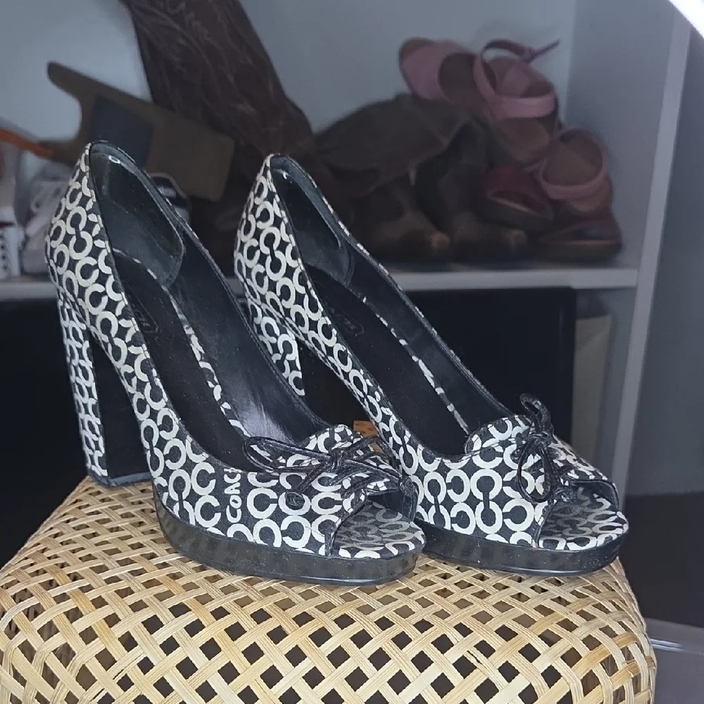 Coach Black and White Patterned Heels - Picture 1 of 5